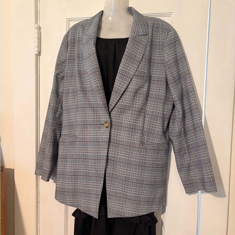 Halogen Classic Checkered Blazer